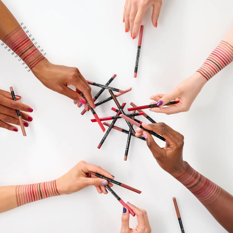 Essence 8h Matte Comfort Lipliner 17 Must Have Brown