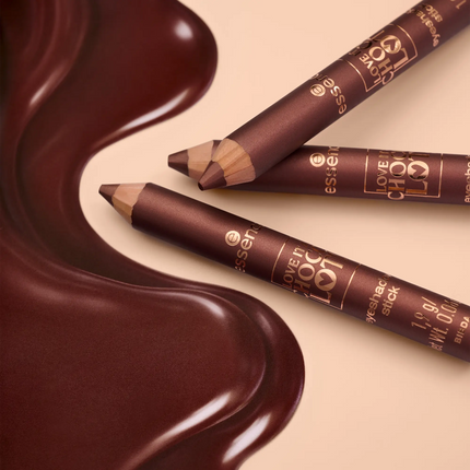 Essence Love It A Choco' Lot! Eyeshadow Stick 01 Chocolate Lover For Life!