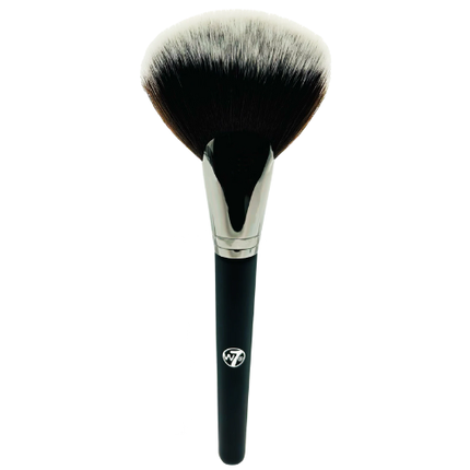 W7 Cosmetics Fluffy Fan Brush