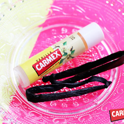 Carmex Moisturizing Lip Balm Classic Stick Vanilla SPF15